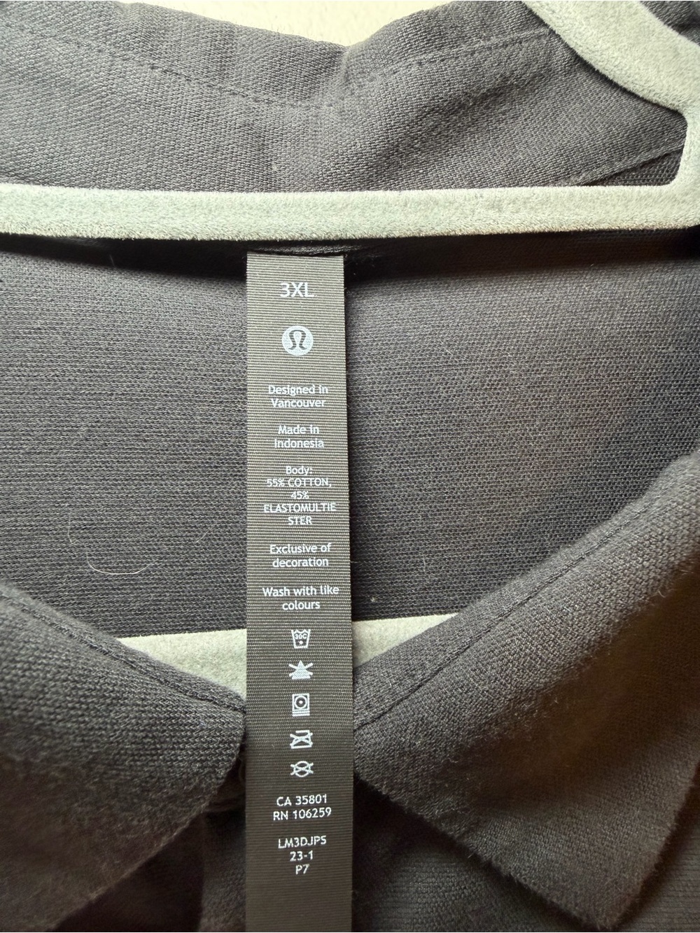 lululemon athletica Men's Long-Sleeve Button-Up Shirt - Charcoal - Picture 3 of 7